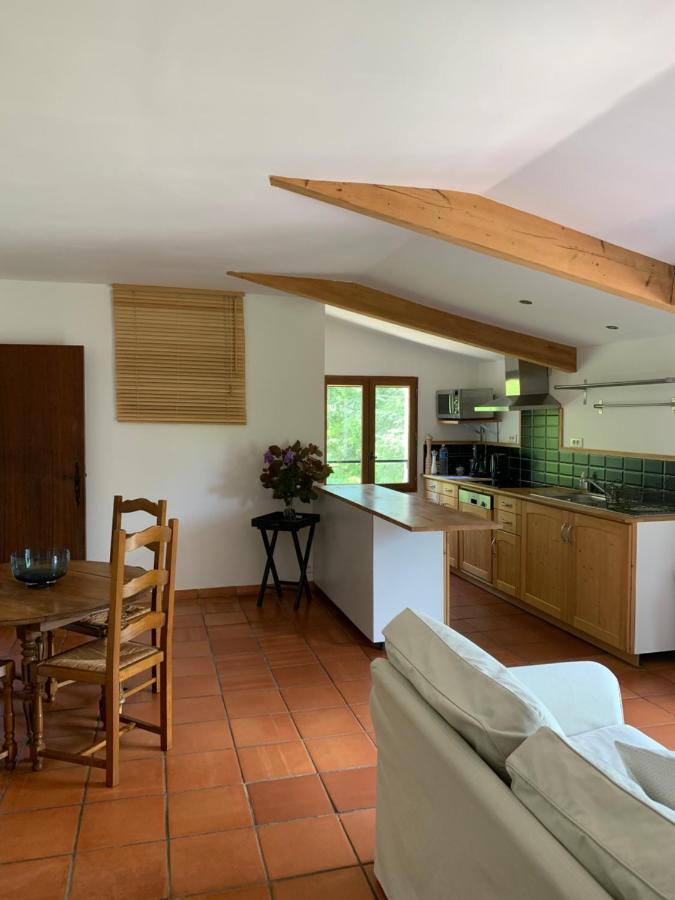 Maison Moutas Льо Тороне Екстериор снимка